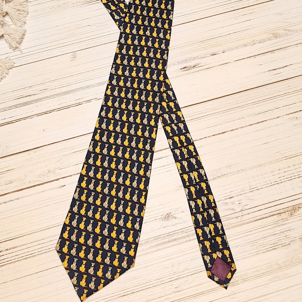 Dog Korean Air Navy Blue Dog Pattern Tie. Made In Korea. 100% Silk.